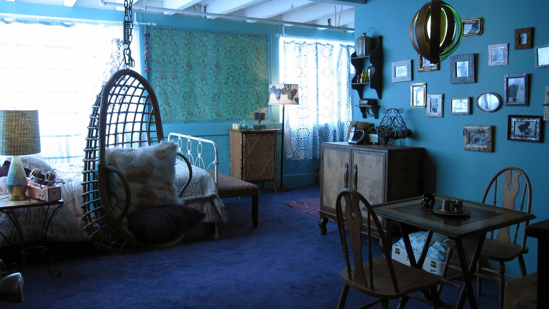 GRETA'S APARTMENT ...location dress